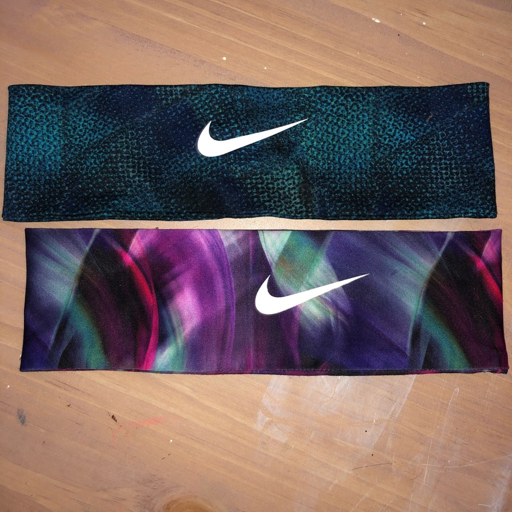 Bundle of 2 Nike Headbands